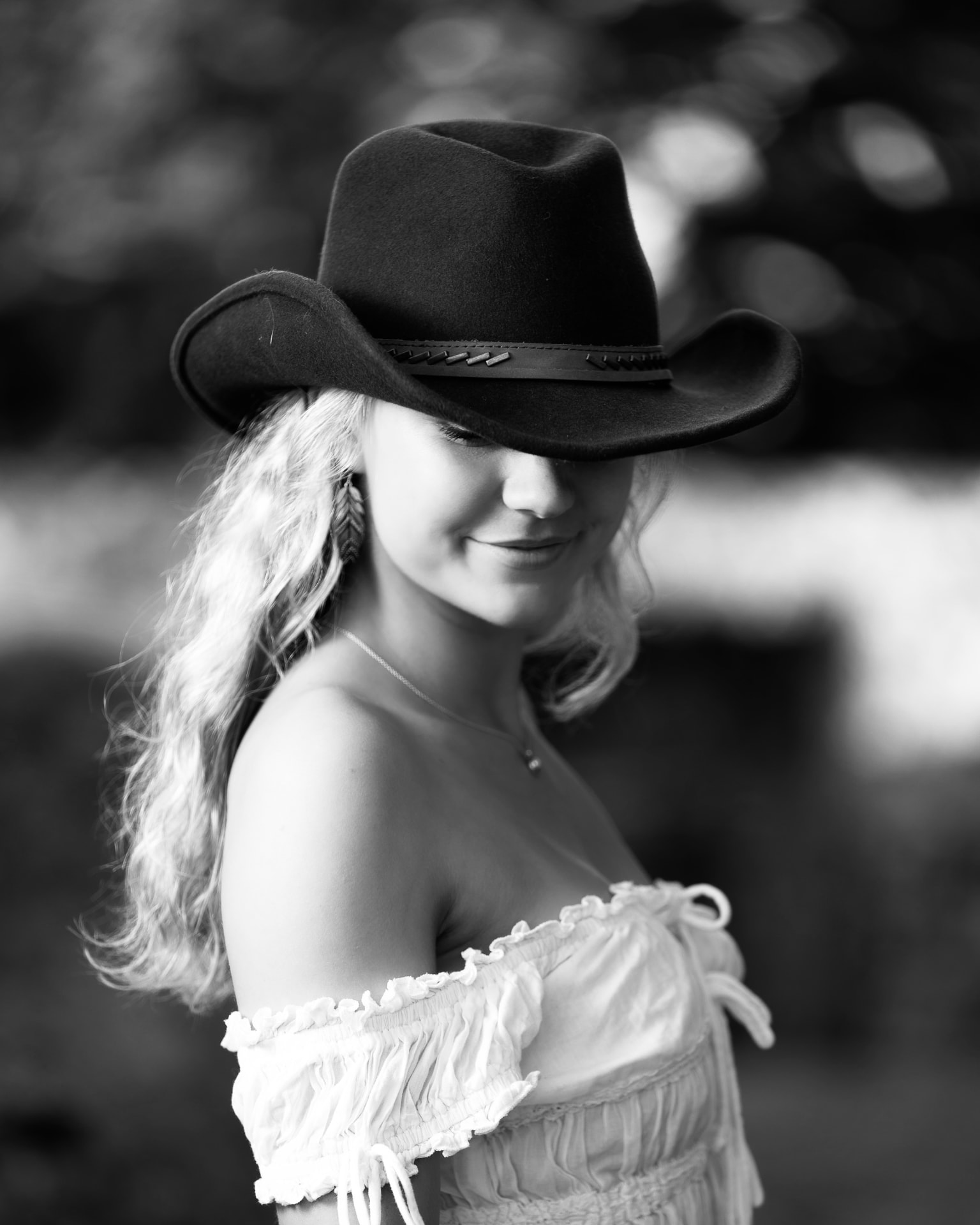 Rachel Dawson wearing a cowboy hat